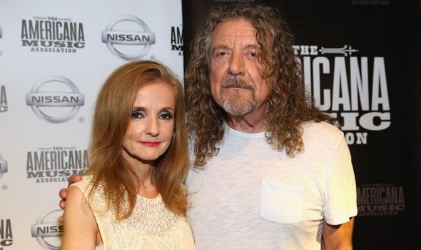 Robert-Plant-and-Patty-Griffin-2626154